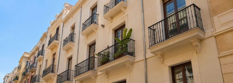 servicios rehabilitacion fachadas edificios reus tarragona